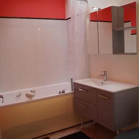 Laigrette, Grande Maison Paisible A 5min De La Casa de Férias *